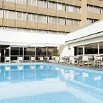 Novotel Centre Hotel