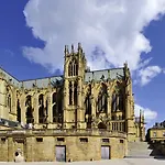 酒店 诺沃特梅兹中央酒店