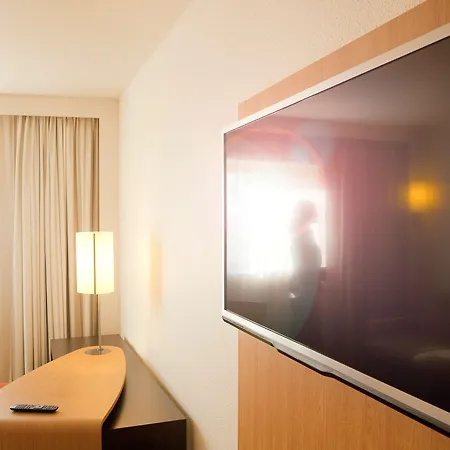 Novotel Centre 4*
