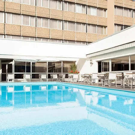 Novotel Centre