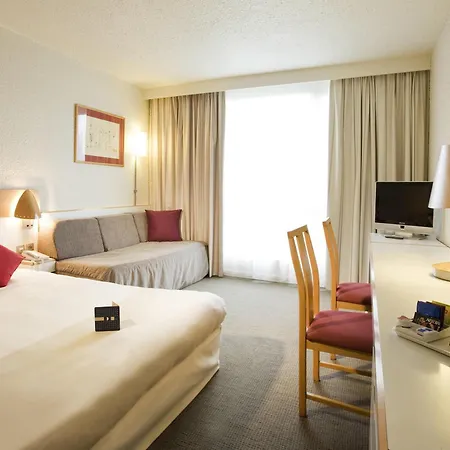 Novotel Centre 4*