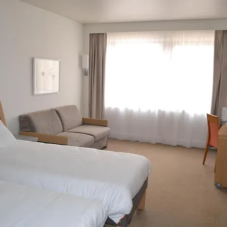 Novotel Centre Hotel