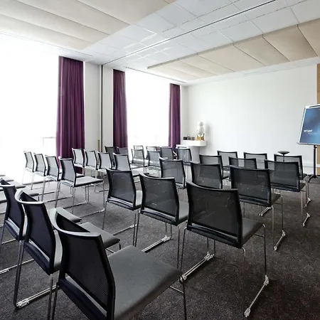 Novotel Centre Отель Мец