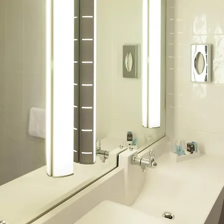 Novotel Centre 4*
