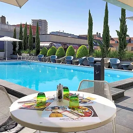 Novotel Centre Отель