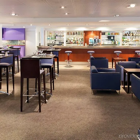 Novotel Centre 4*