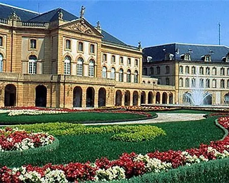 Novotel Centre Szálloda 4*