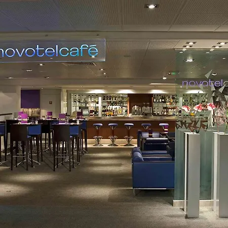 Novotel Centre Hotel 4*