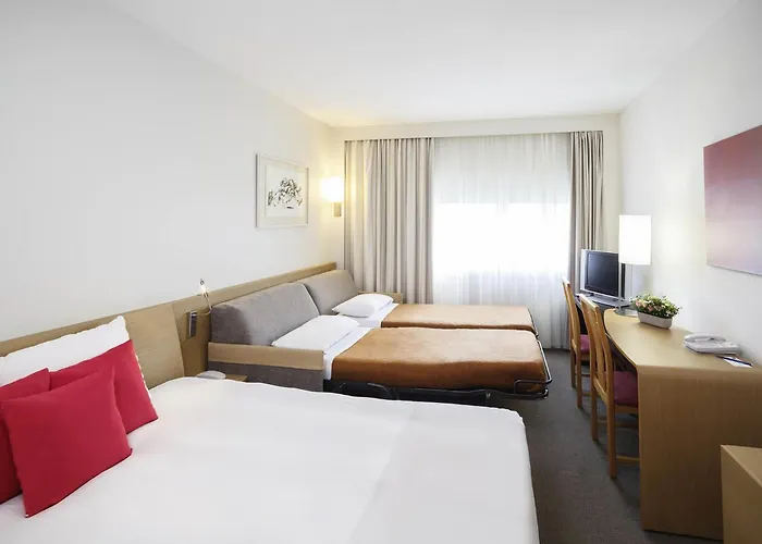 Hotel Novotel Centre 4*