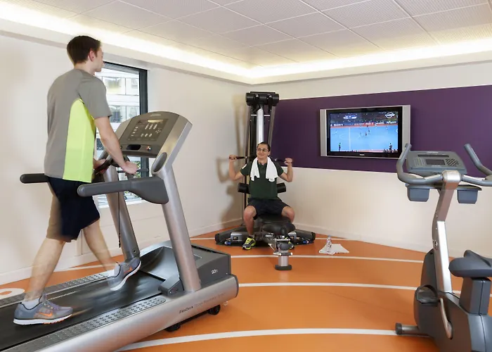 Hotel Novotel Centre 4*