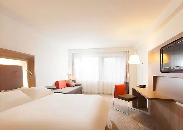 Novotel Centre Hotel